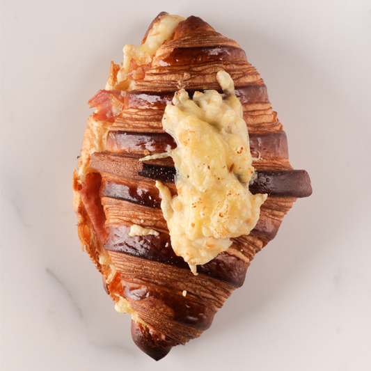 Croissant au jambon et emmental